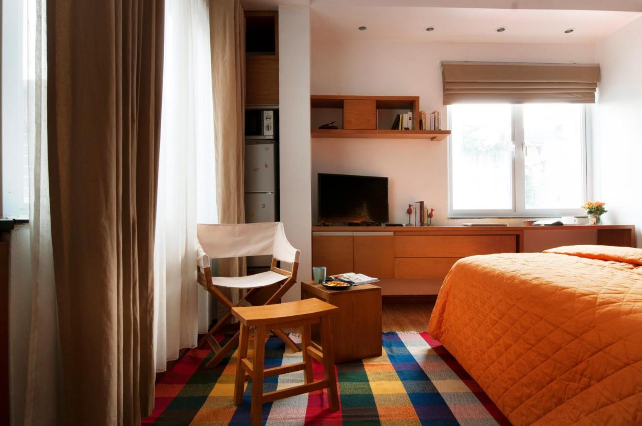 Chez Tram Homestay Ханой Екстериор снимка