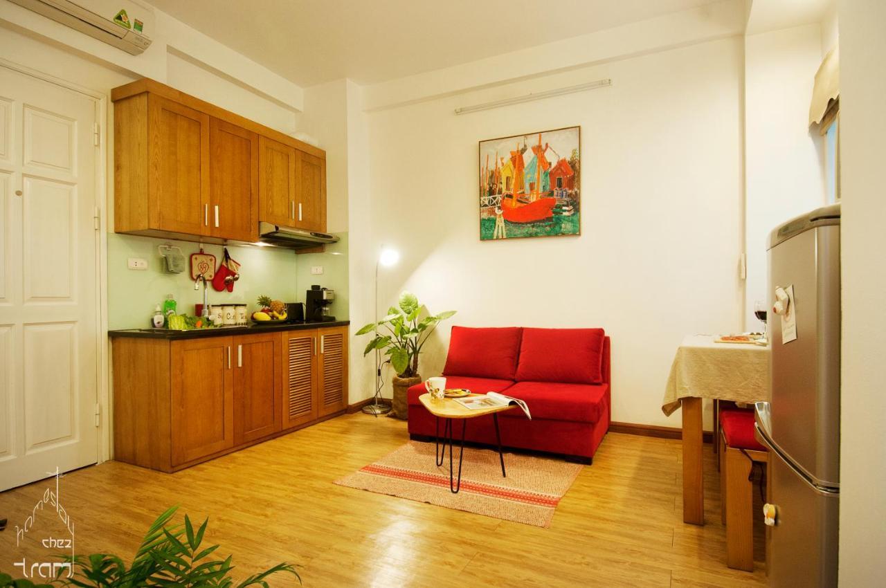 Chez Tram Homestay Ханой Екстериор снимка