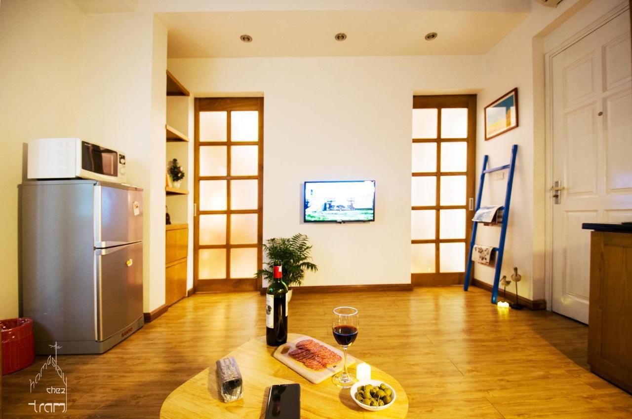 Chez Tram Homestay Ханой Екстериор снимка