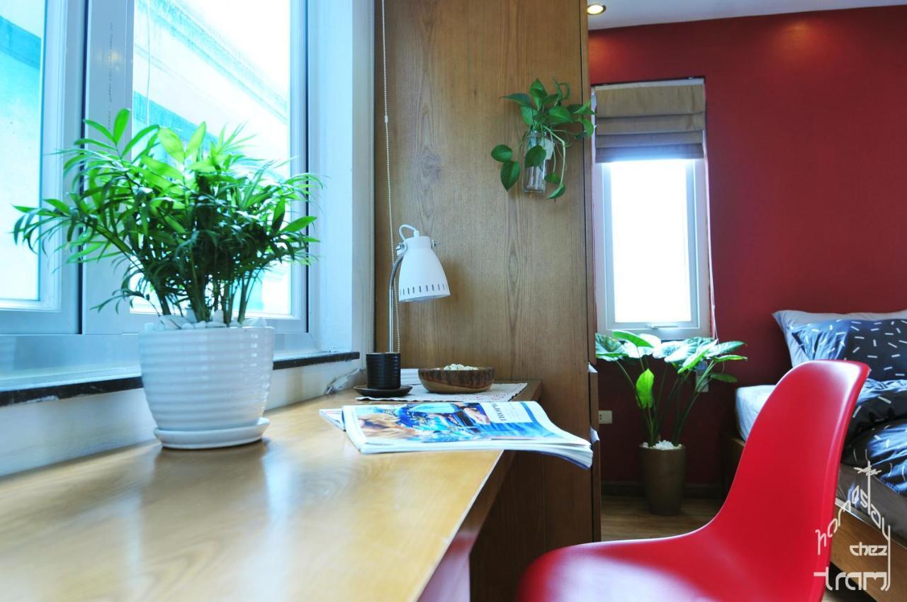 Chez Tram Homestay Ханой Екстериор снимка